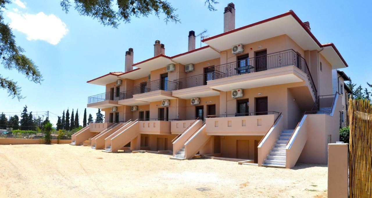 Houses Nikolaos Villa Afytos Luaran gambar